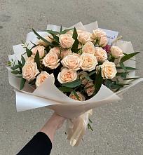 Букет Кремовые розы Латте в Агаповка