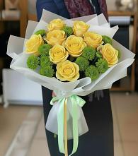 Букет цветов из:  Хризантемы и Розы в Агаповка