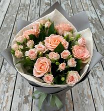 Букет цветов из:  Розы в Агаповка